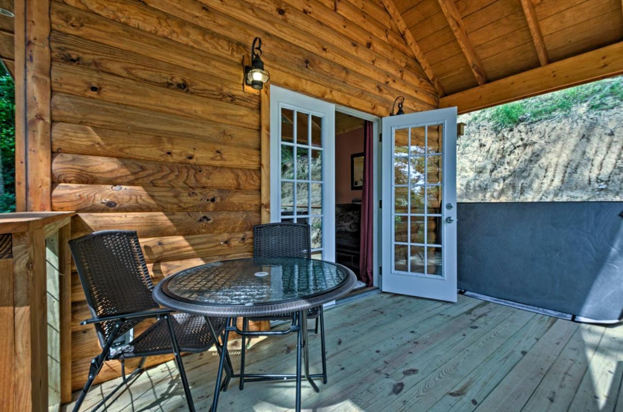 Bryson City Studio With Hot Tub - Near Nantahala! Buitenkant foto