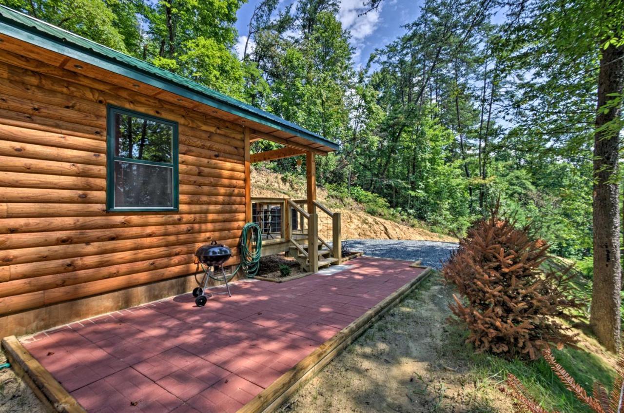 Bryson City Studio With Hot Tub - Near Nantahala! Buitenkant foto