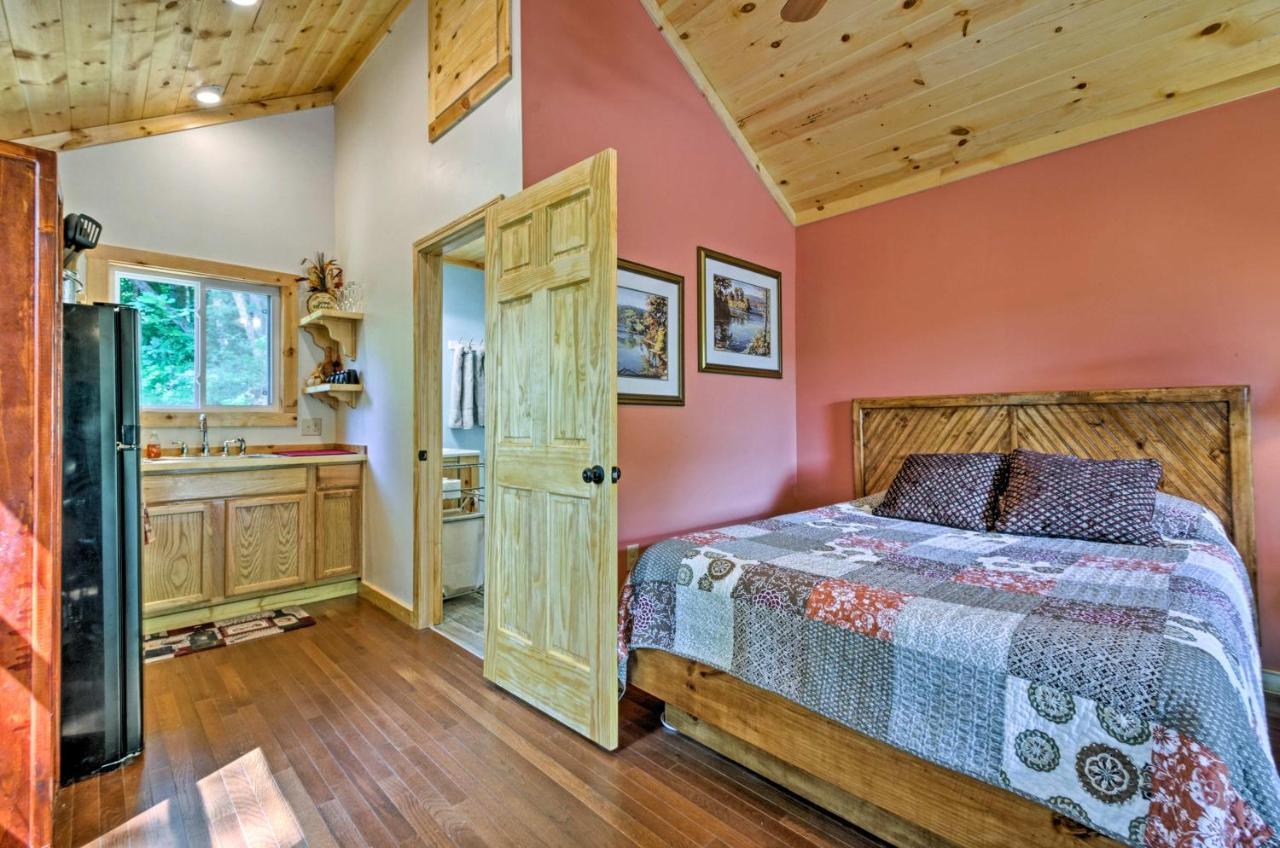 Bryson City Studio With Hot Tub - Near Nantahala! Buitenkant foto